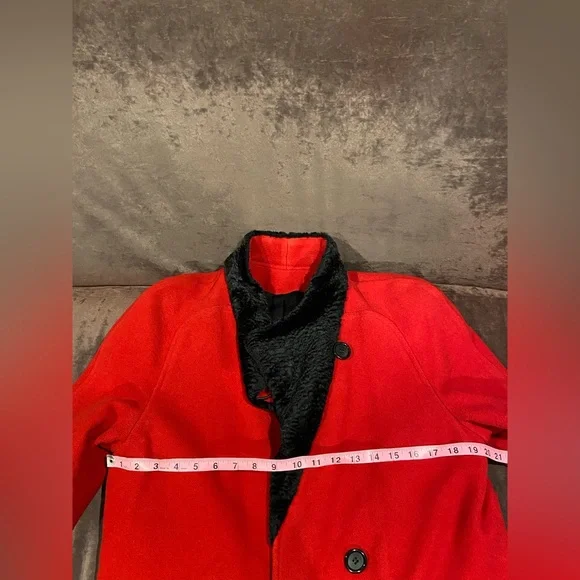 Hannah Vintage Red Pure Virgin Wool Overcoat Coat Black Trim Fits Medium & Large - Picture 6 of 7